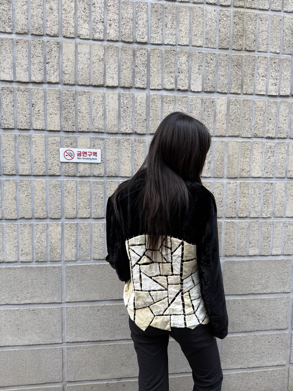 츠모리 치사토 그래픽 디테일 벨벳 블레이저 상품이미지8