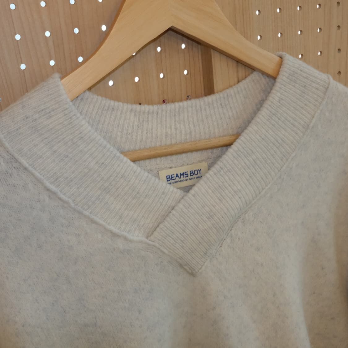 빔즈보이 울 브이넥 니트 상품이미지2