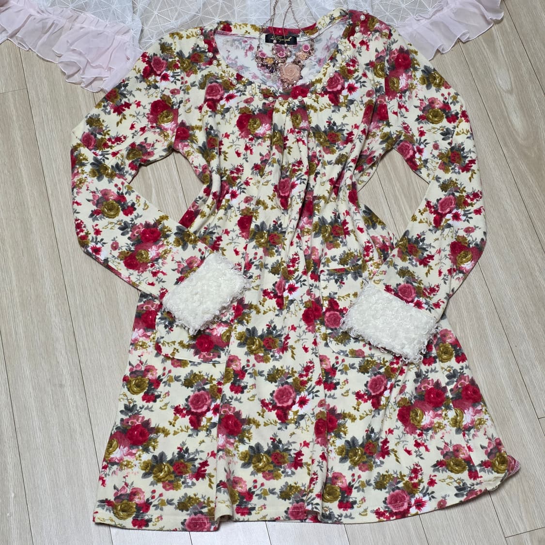 일본빈티지)플로럴 로즈 진주부클 모리걸 히메갸루엑팜st 로맨틱 니트원피스 상품이미지4