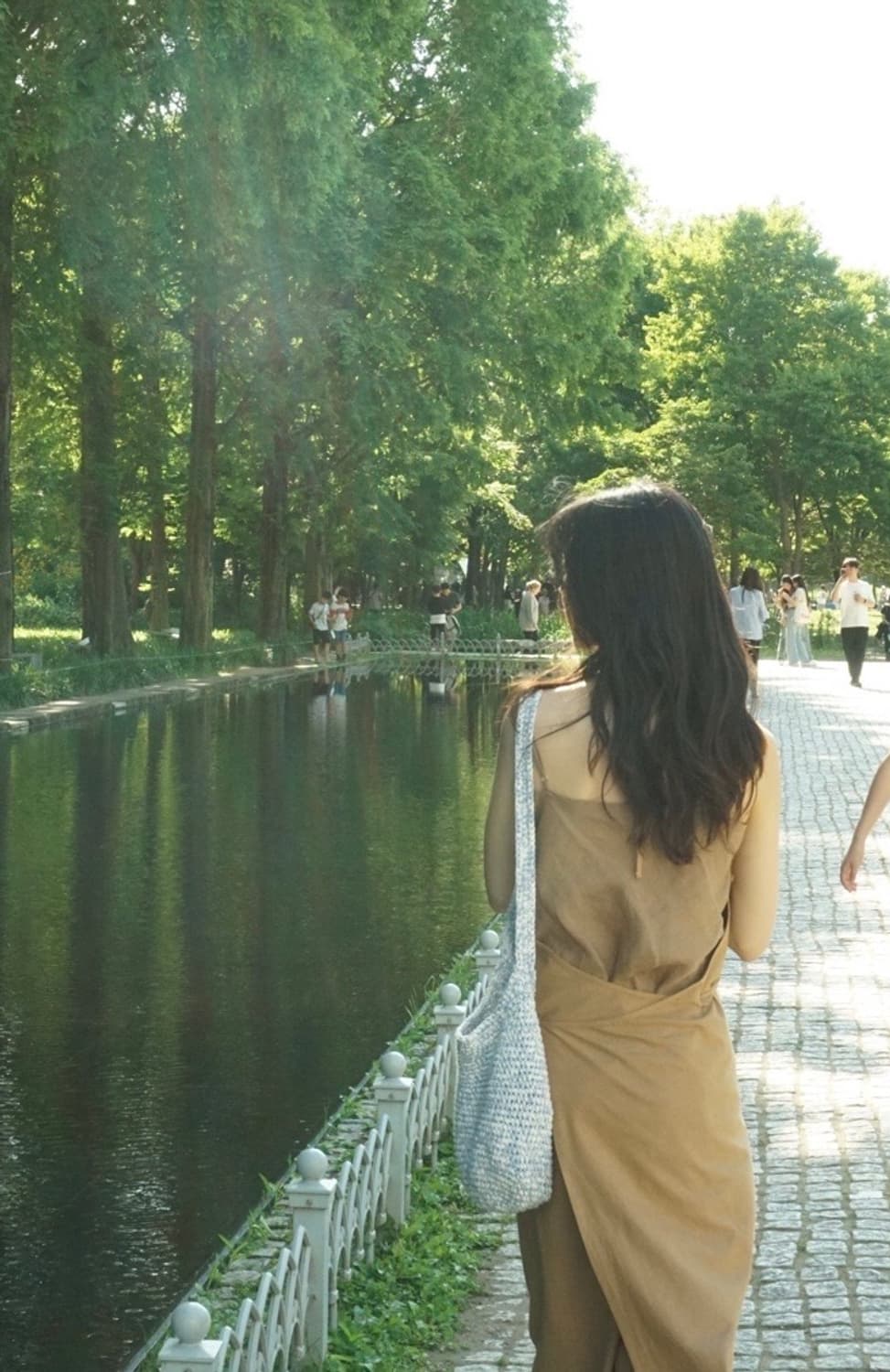 베이스레인지 에이프런 드레스(브라운) 상품이미지1