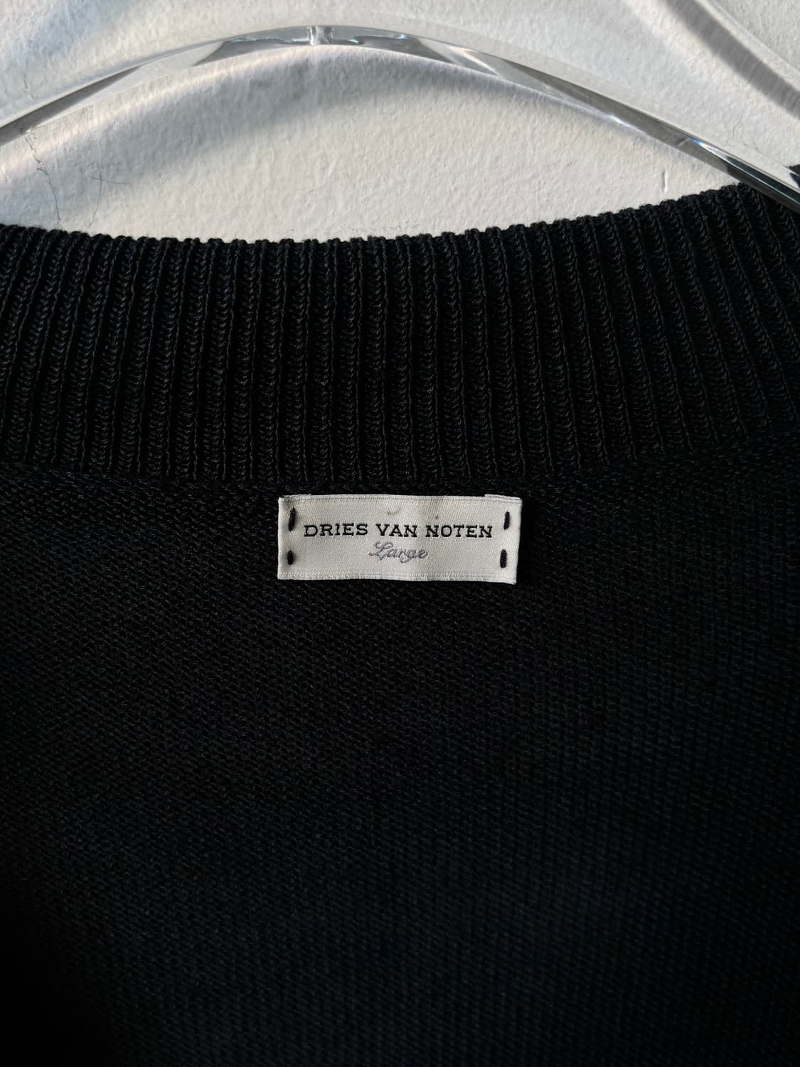 드리스 반 노튼 v넥 실크 카라 티셔츠  상품이미지5