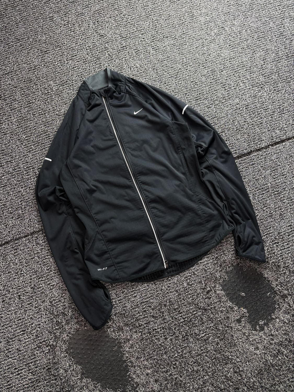 나이키 스우시 드라이핏 블랙 러닝 자켓 3702 상품이미지1