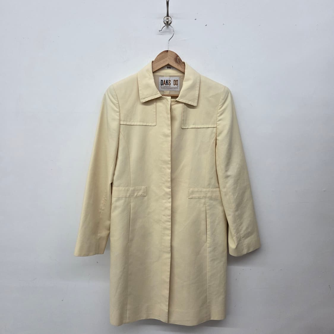 닥스 아이보리색 여성 코트 여m 상품이미지1