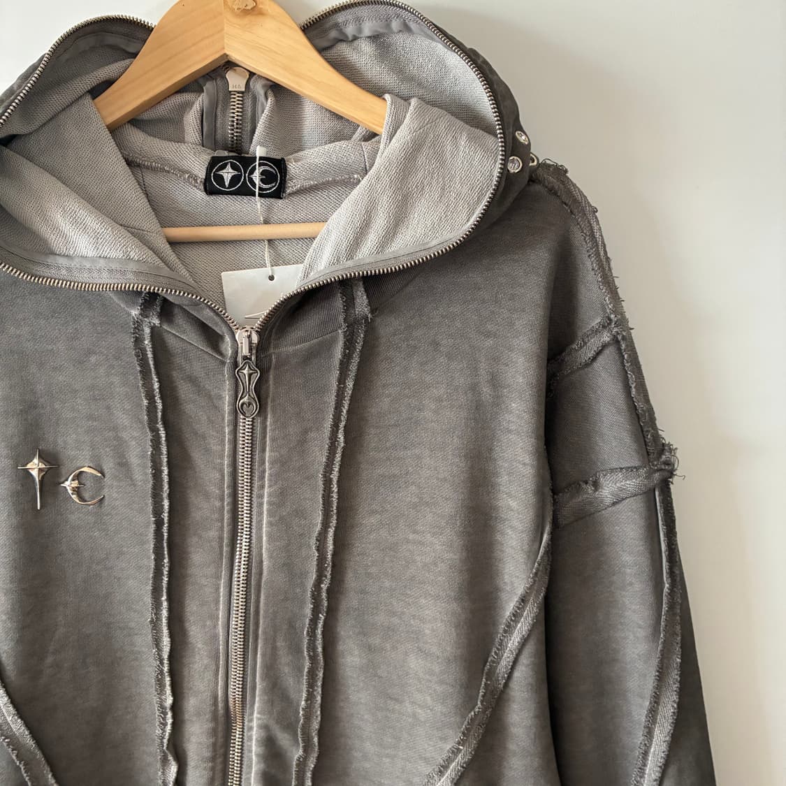 떠그 클럽 후드 집업 상품이미지2