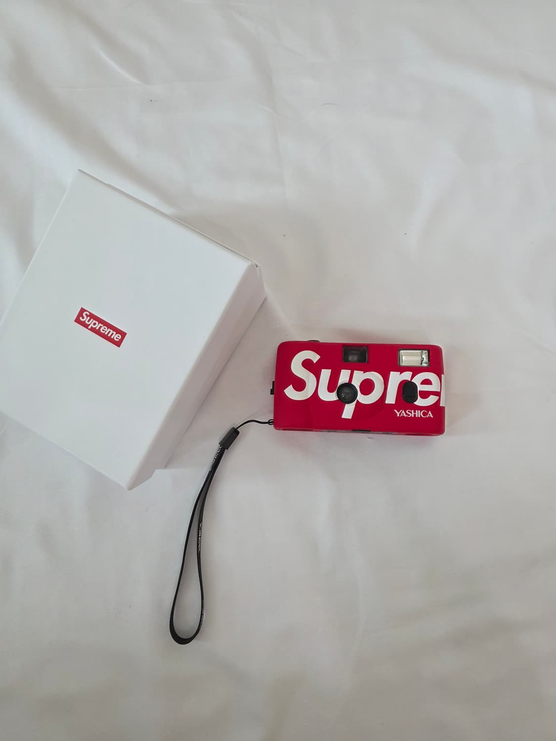 슈프림 야시카 MF-1 카메라 레드 상품이미지2
