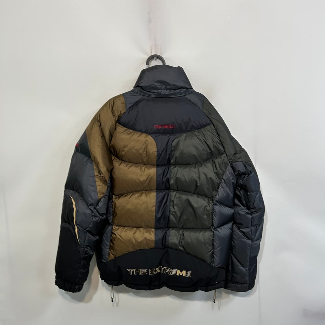 블랙야크 남성 헤비 구스다운 패딩 100 상품이미지3