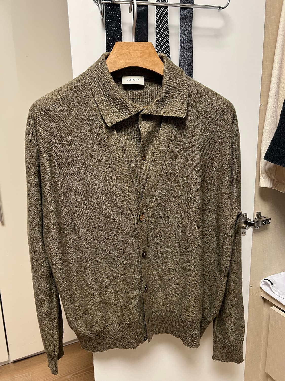 르메르 니트 가디건 상품이미지1