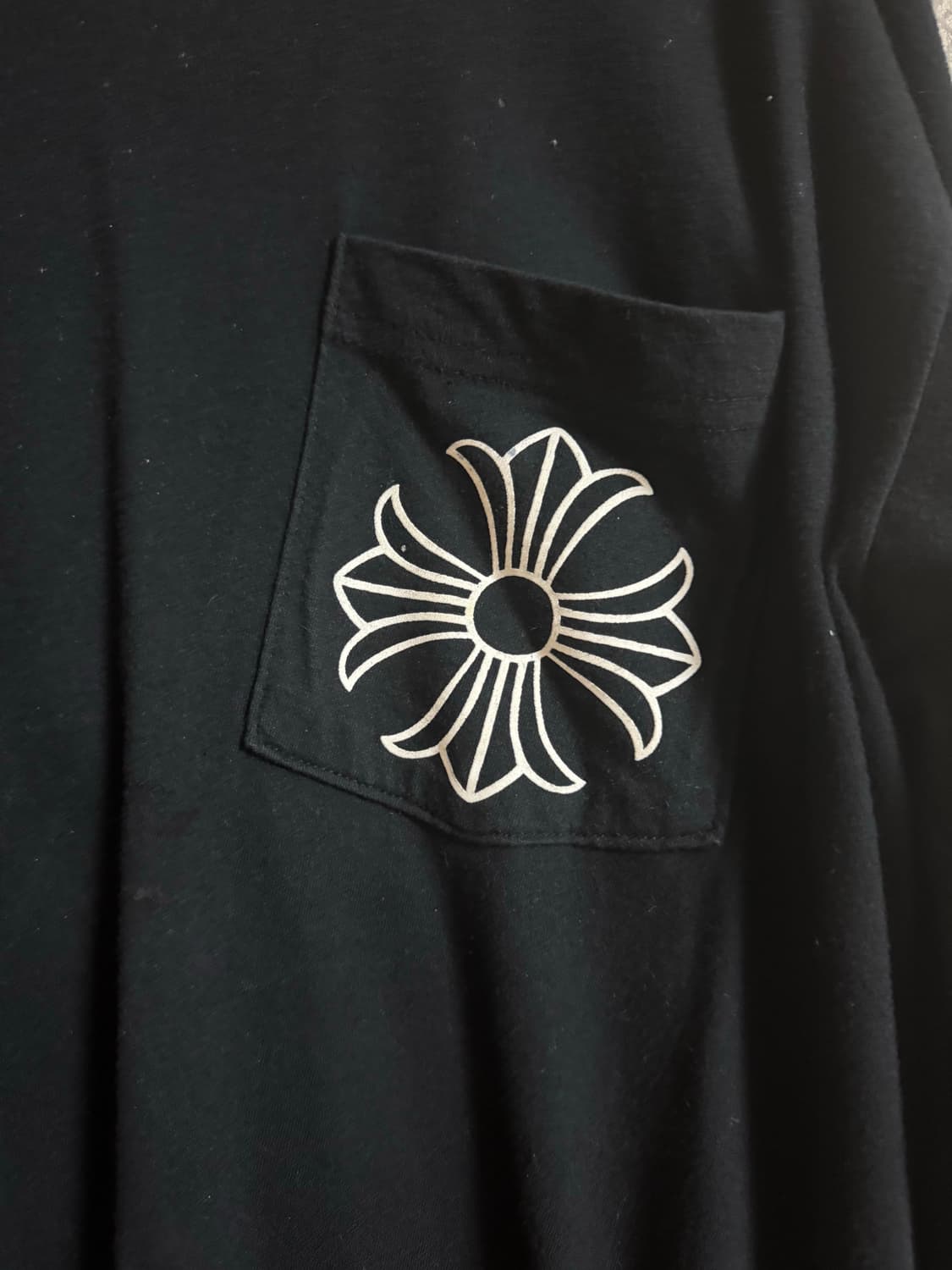 크롬하츠 ch 플러스 롱슬리브 l사이즈  상품이미지4