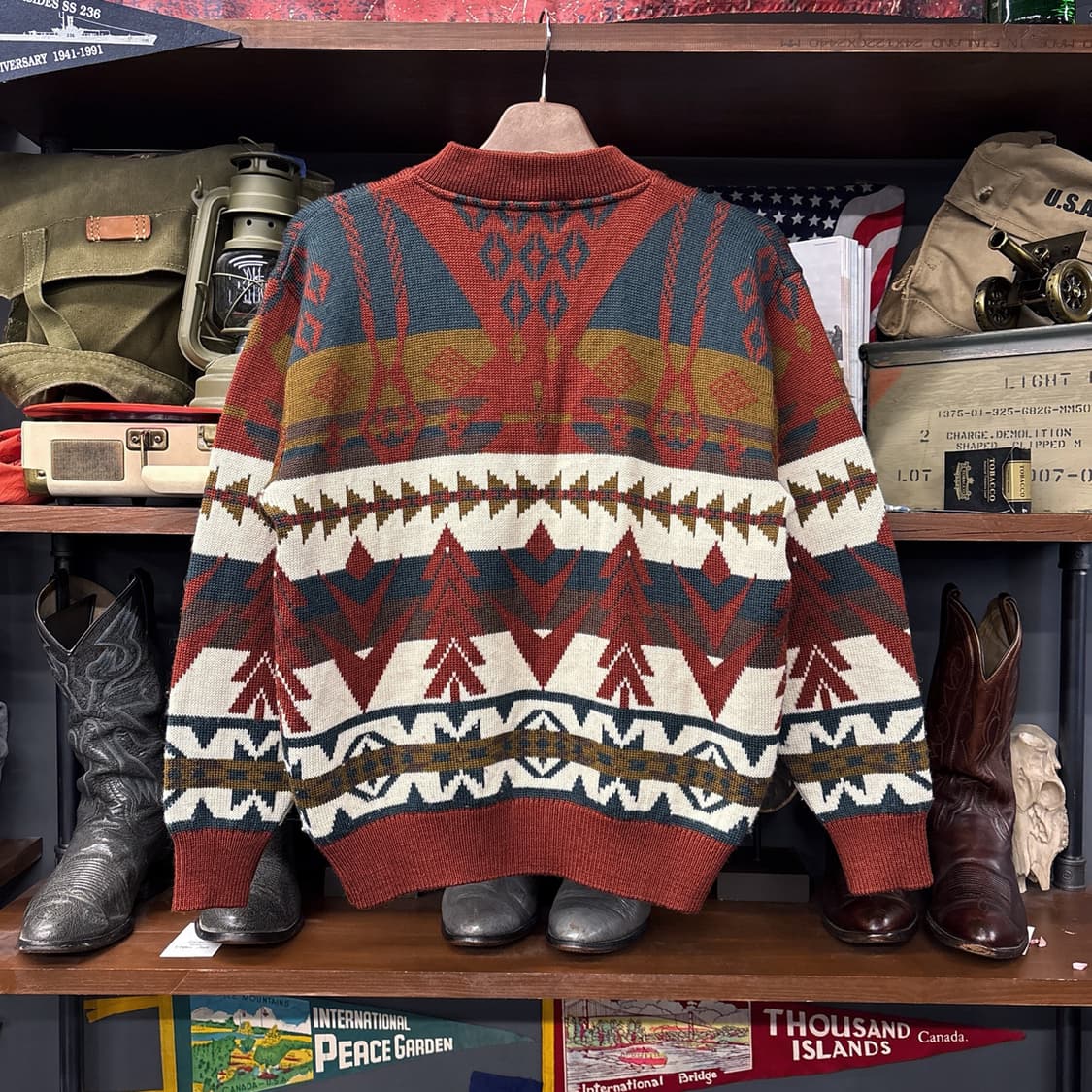90s 빈티지 자카드 나바호 패턴 헨리넥 울 스웨터 상품이미지2