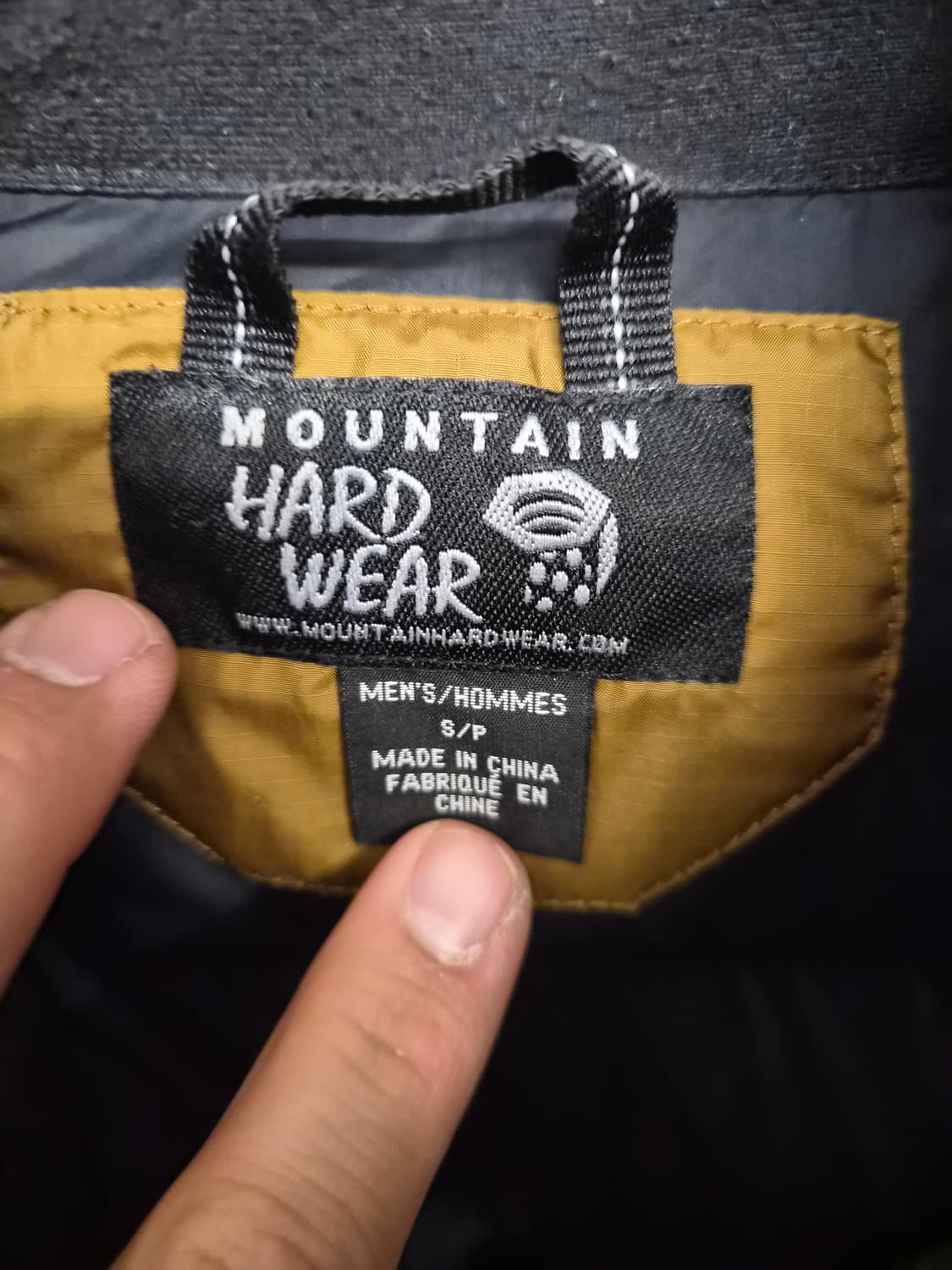 S) 마운틴 하드웨어 구스다운 패딩 팝니다 상품이미지4