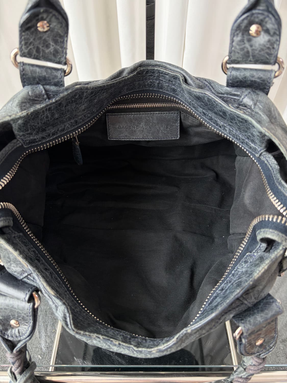 발렌시아가 시티 모터백 상품이미지6