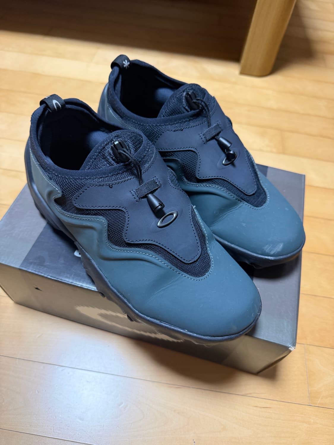 Oakley 신발 상품이미지1