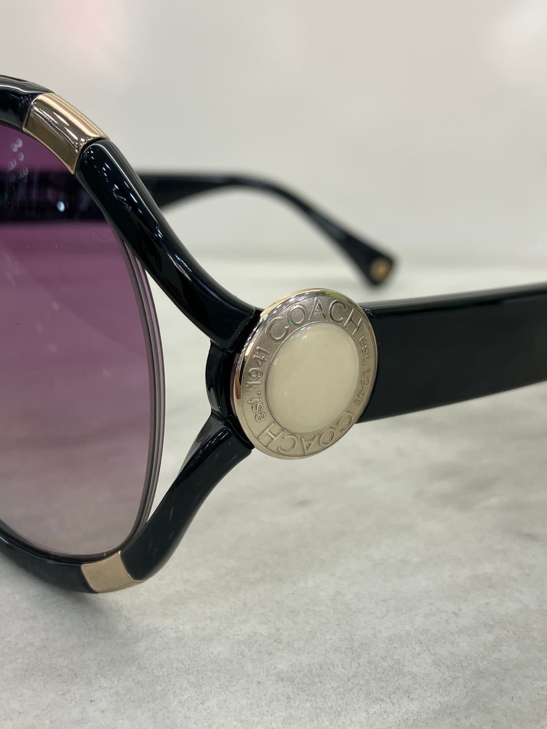 코치 COACH 퍼플 틴트 오벌 선글라스(36g) 상품이미지7