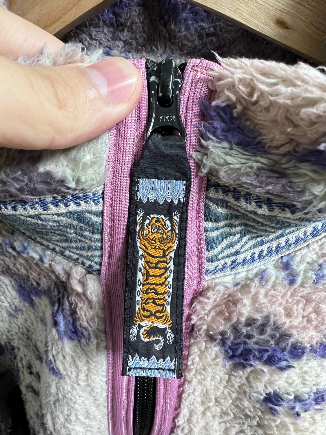 캐피탈 본후리스 3 상품이미지3