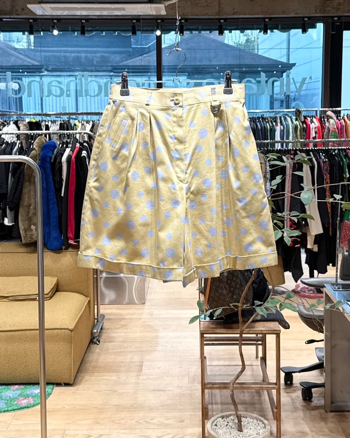 크리스찬 디올 스포츠 옐로우 도트 하프팬츠  상품이미지1