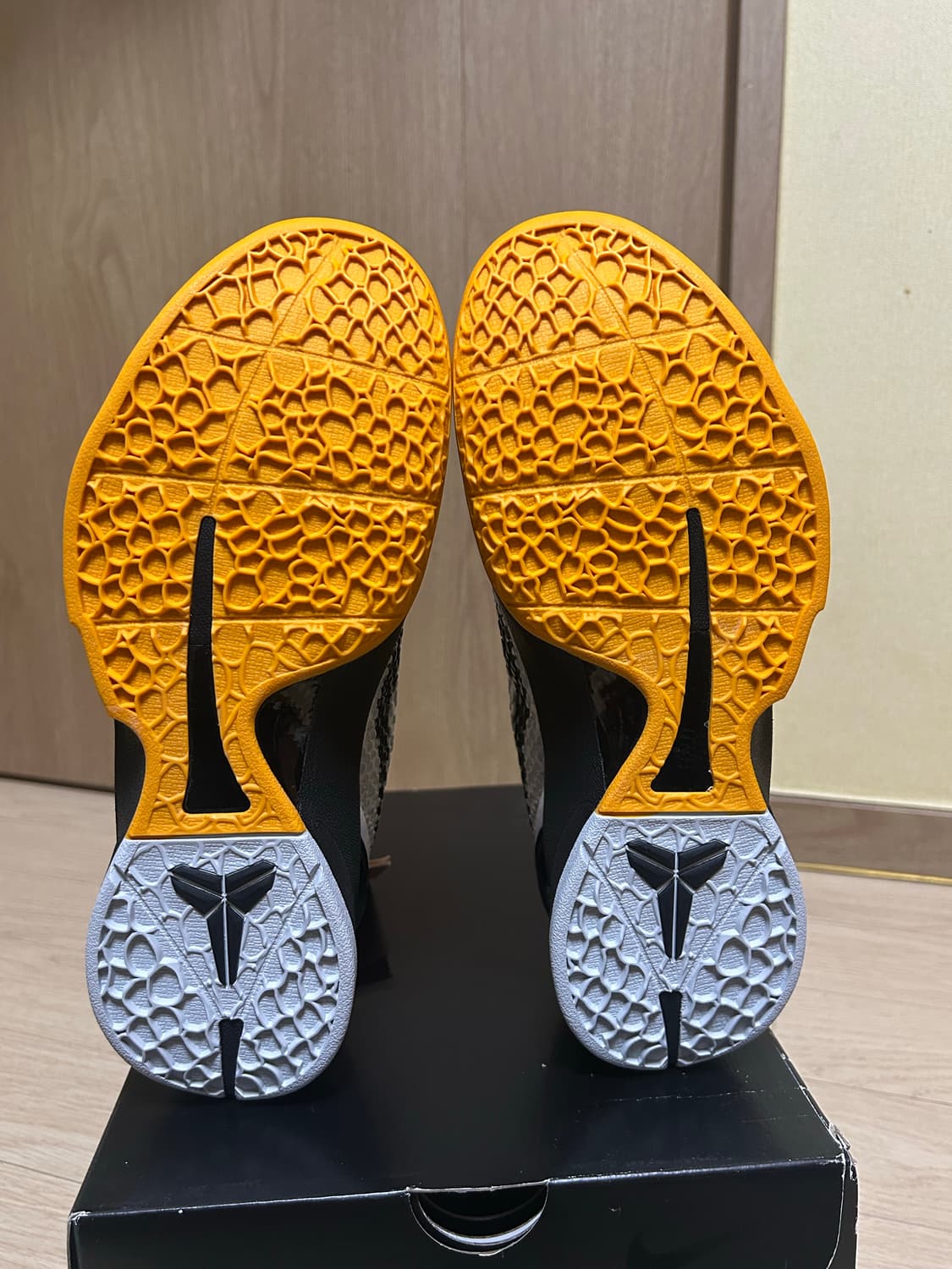 코비6 델솔 농구화 새상품 265 상품이미지4