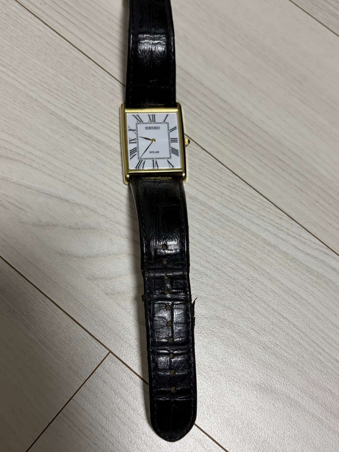 세이코 세르띠에 탱크 솔라쿼츠(단종제품) SUP880 상품이미지5