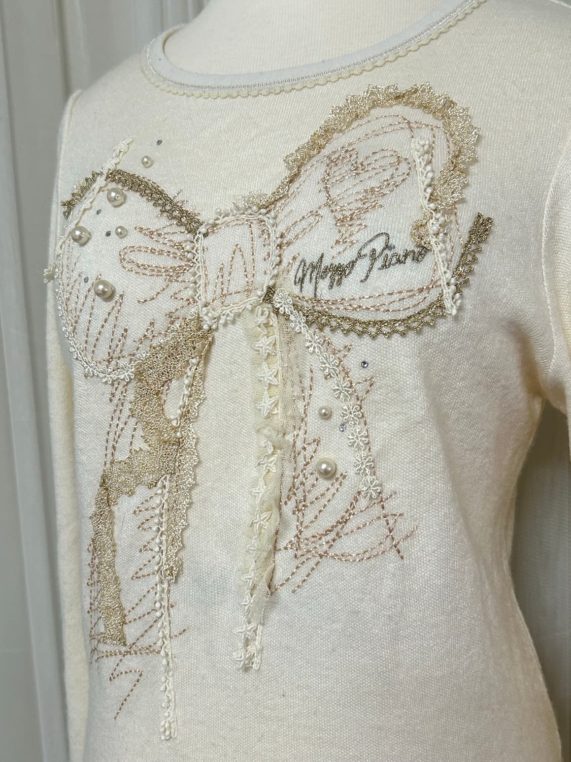 메조피아노 라떼갸루 크림아이보리 진주리본 로걀탑 상품이미지2