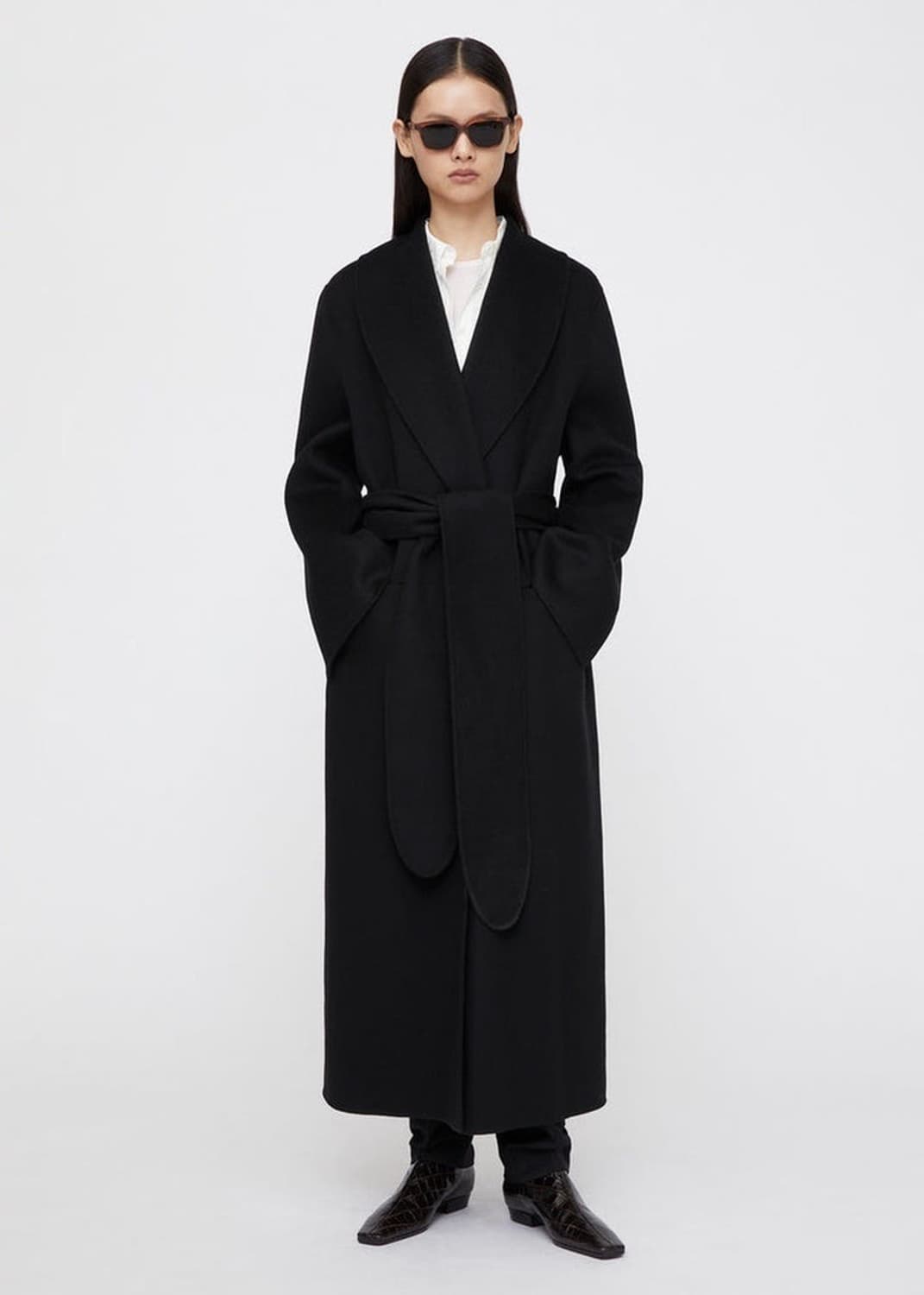 토템 로브코트 32 블랙 상품이미지1