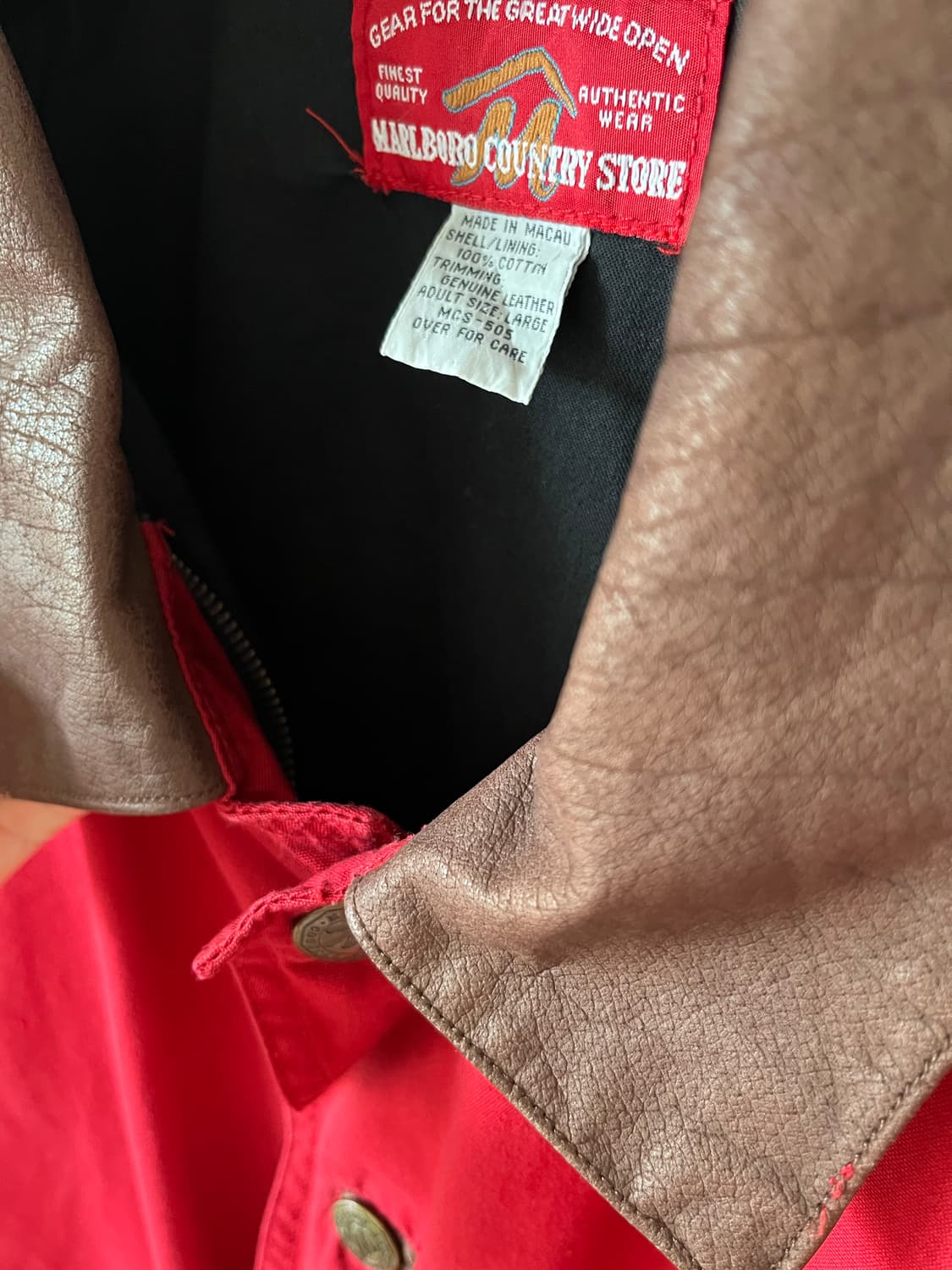 말보로 초어 코트 자켓 레드 상품이미지5