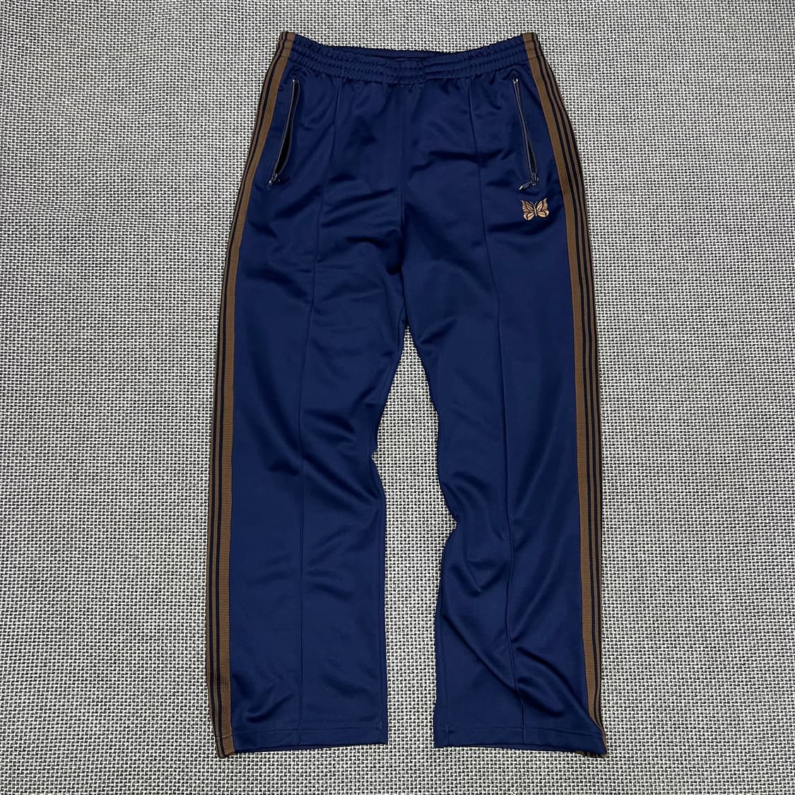 니들스 트랙팬츠 네이비 상품이미지1