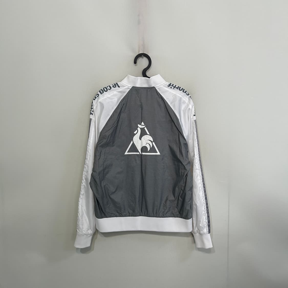 르꼬끄 여성 바람막이 90 상품이미지2