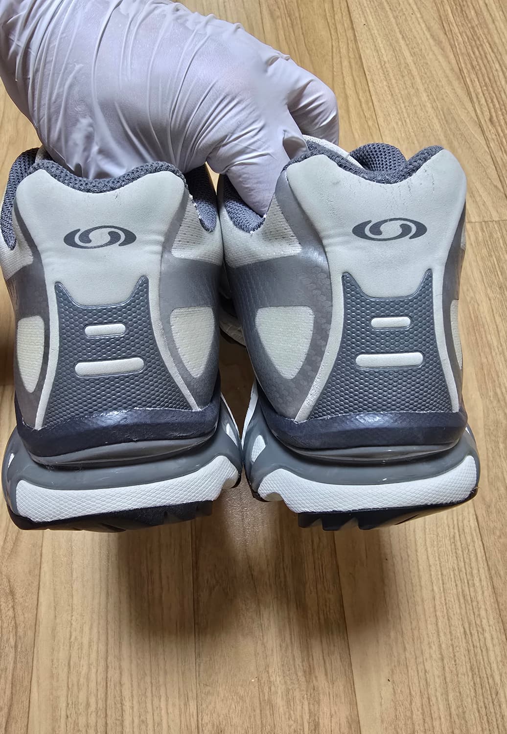 살로몬xt4 실버메탈릭 295 살로몬 xt6 상품이미지3