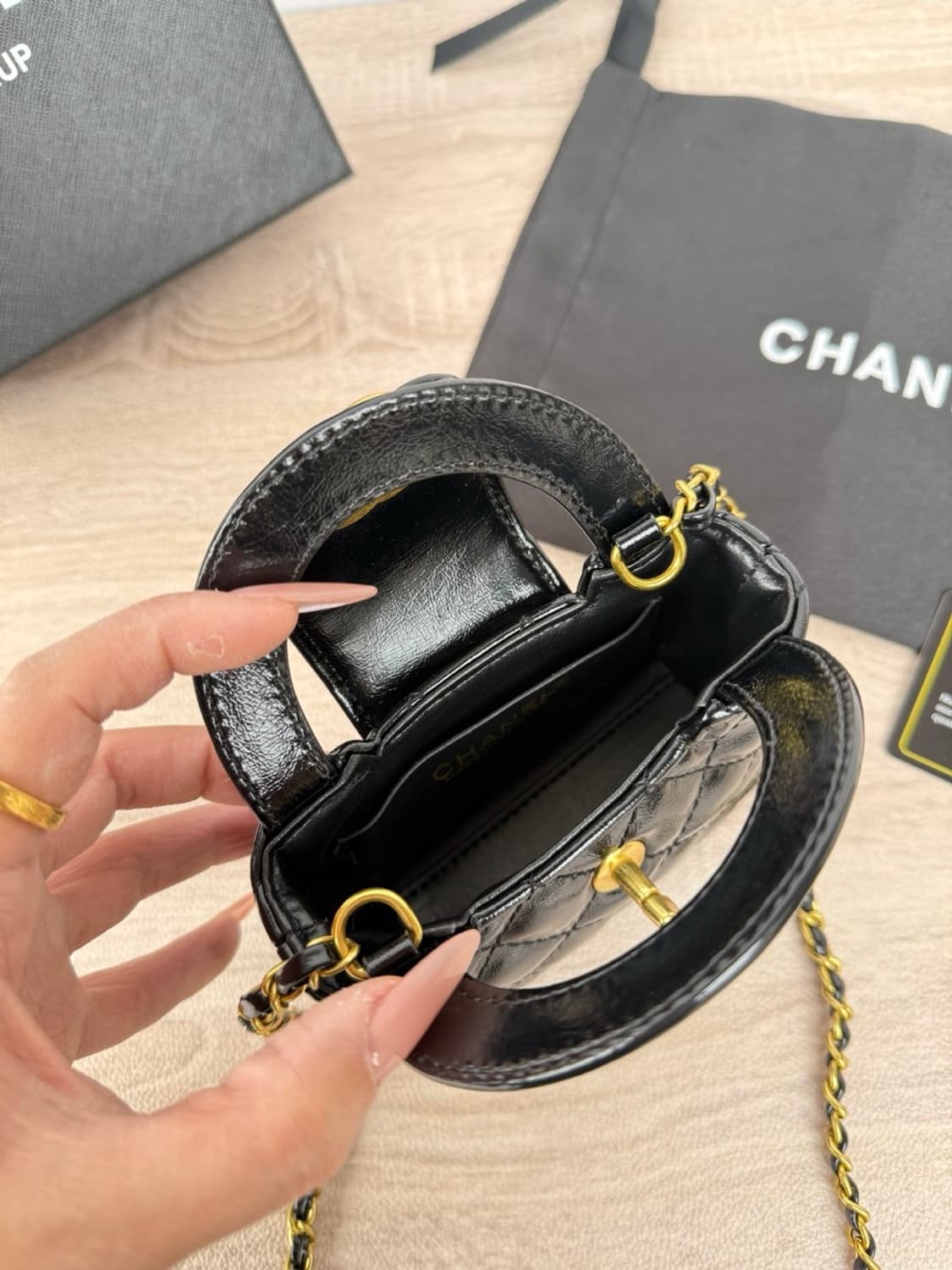 샤넬뷰티 켈리백 미니 크로스백 토드백 VIP 기프트 백 상품이미지5