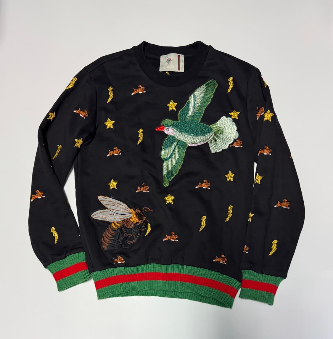 구찌 Gucci 자수 새 로고 커스텀 맨투맨 M 상품이미지1