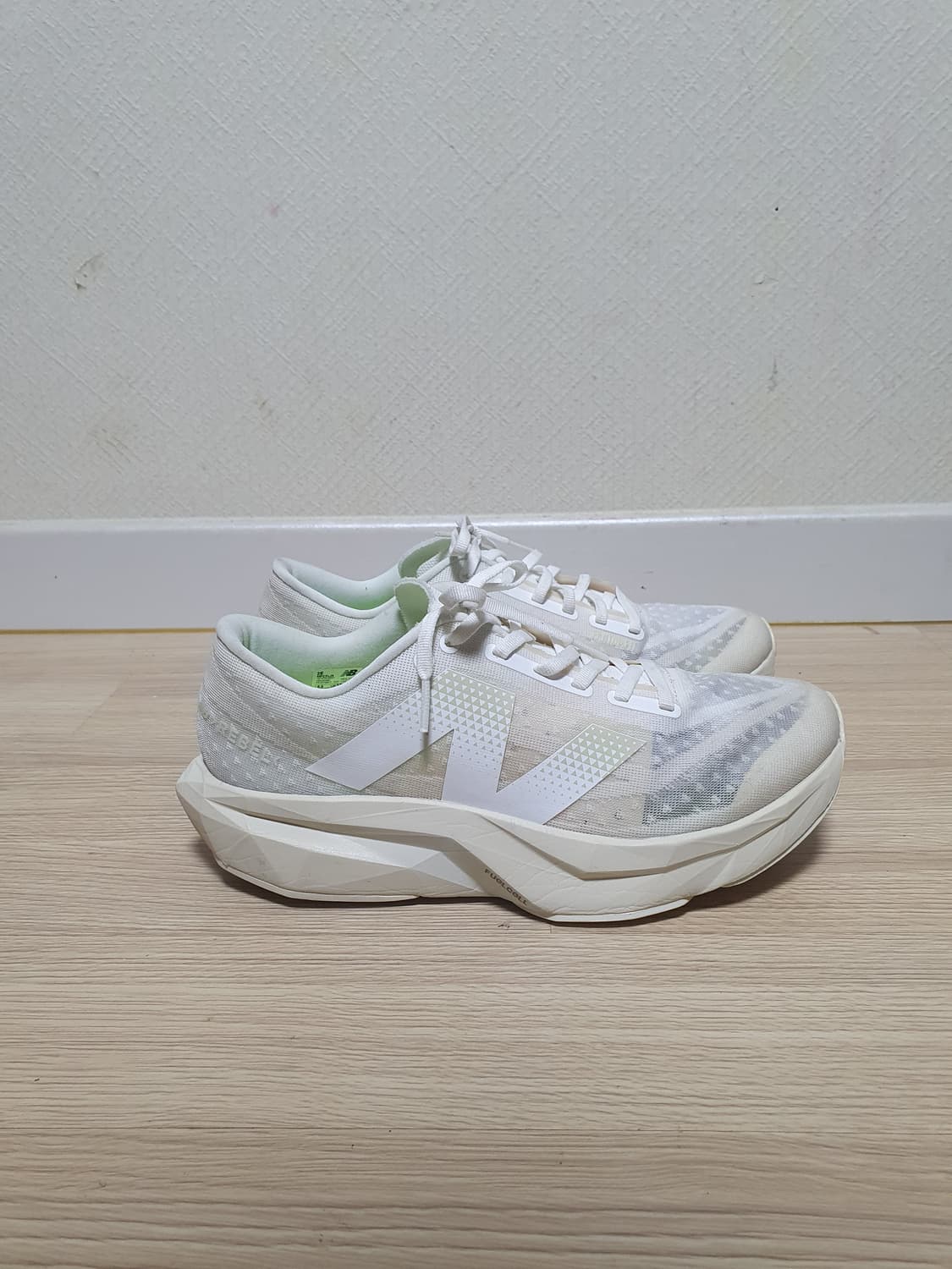 뉴발란스 퓨어셀 v4 운동화 265 상품이미지1