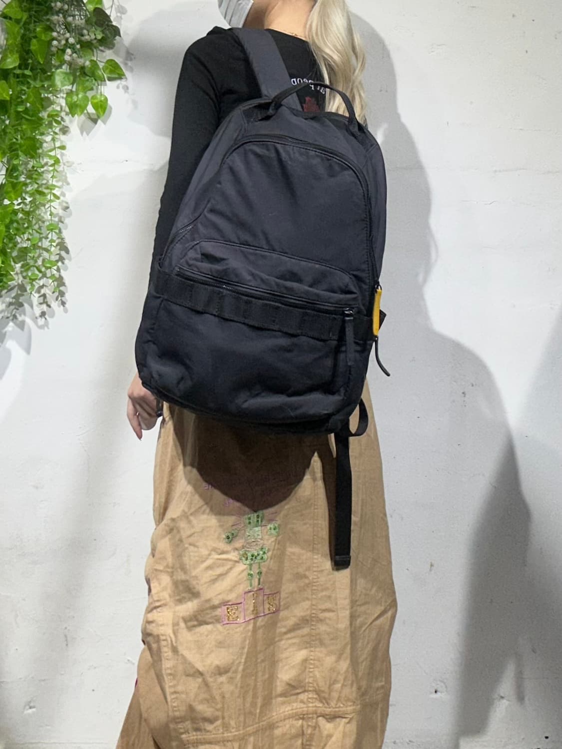 만다리나 덕 블랙 백팩 가방  상품이미지1