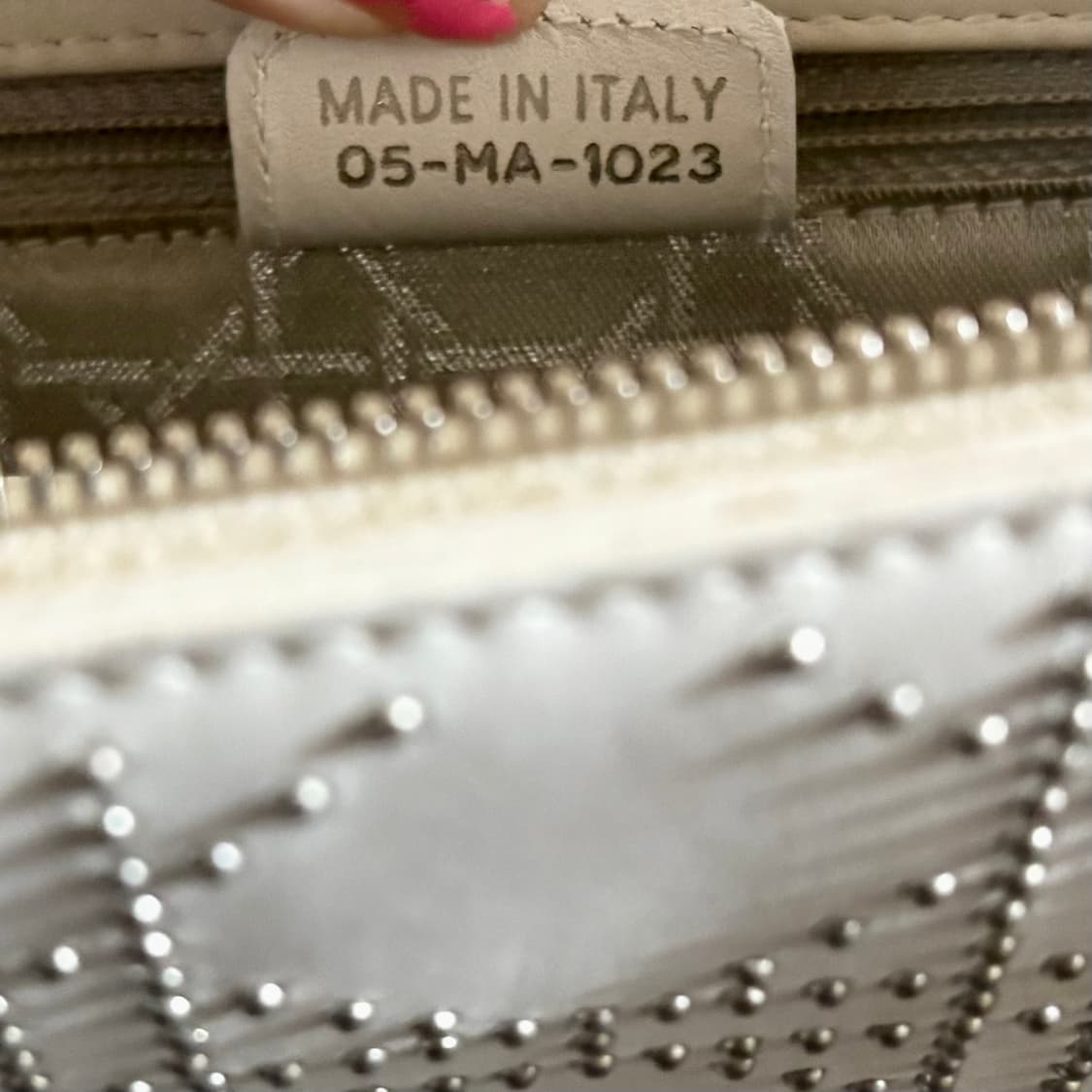 Dior 디올 레이디 디 조이 스터드 숄더백 상품이미지7