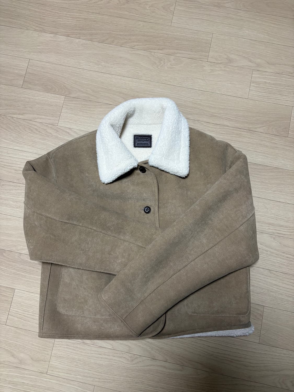 드파운드 리버시블 셔링 무스탕 상품이미지4