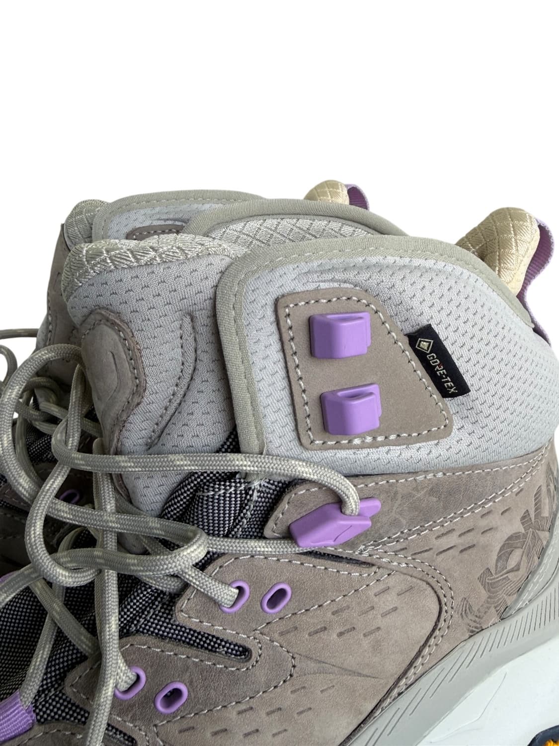 (새제품, 박스 X) 호카 카하2 발레이 셀라돈 틴트 255  상품이미지4