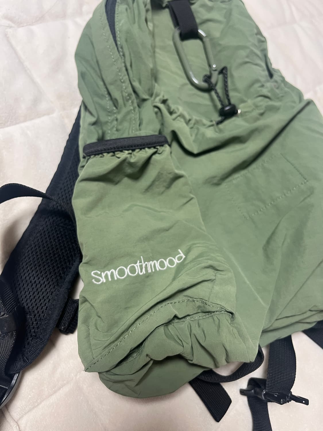 에메모가든x스무스무드 백팩 카키 상품이미지4