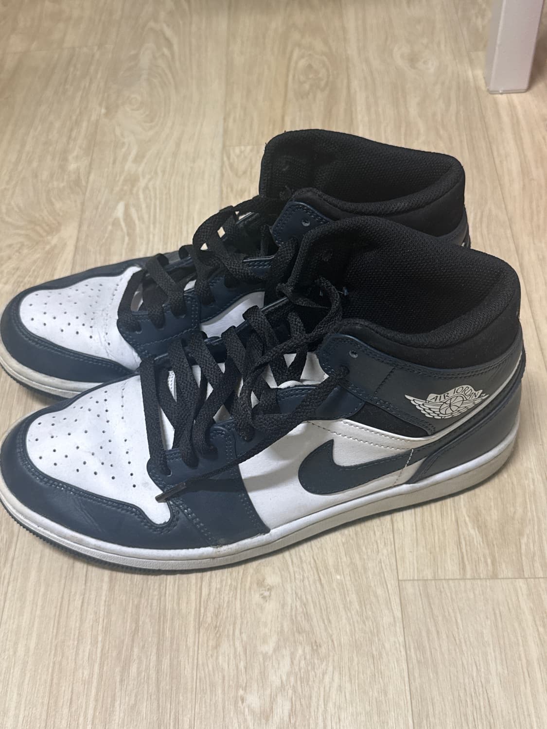 조던 미드 다크틸 상품이미지1