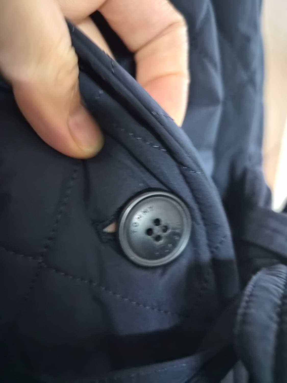 타미힐피거 퀼팅트렌치코트 상품이미지6