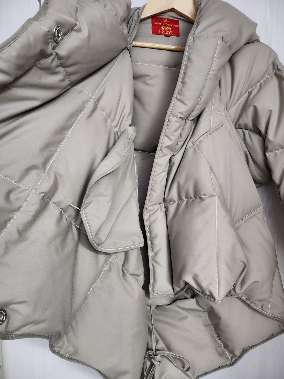 비비안웨스트우드 덕다운 패딩 자켓 상품이미지4