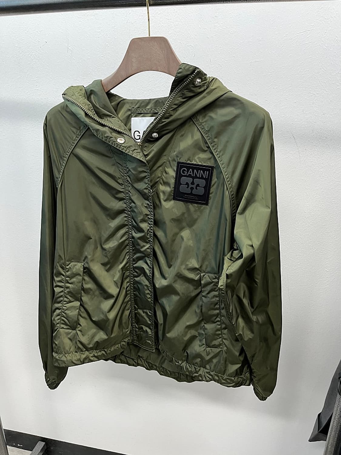여) 가니 25ss 오버 바람막이  상품이미지2