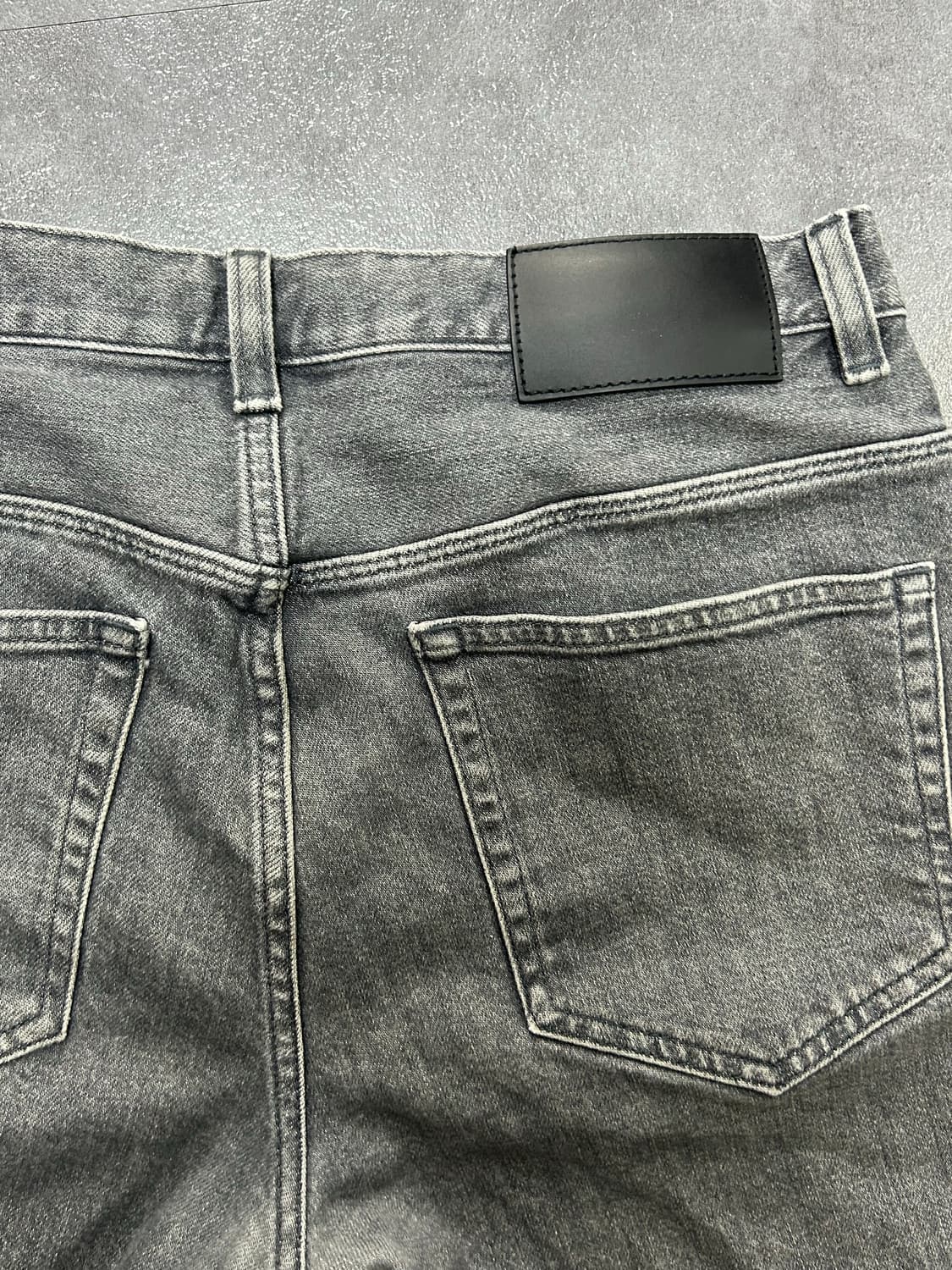 띠어리 그레이 워싱 데님팬츠 30 상품이미지5