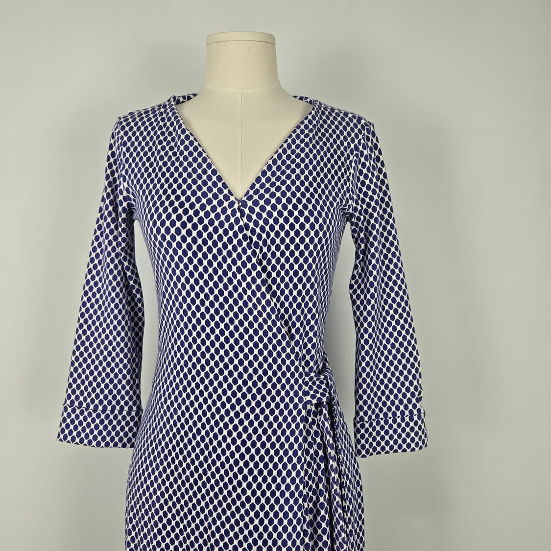 0825 다이앤 본퍼스텐버그 랩 패턴 미디원피스4 상품이미지3