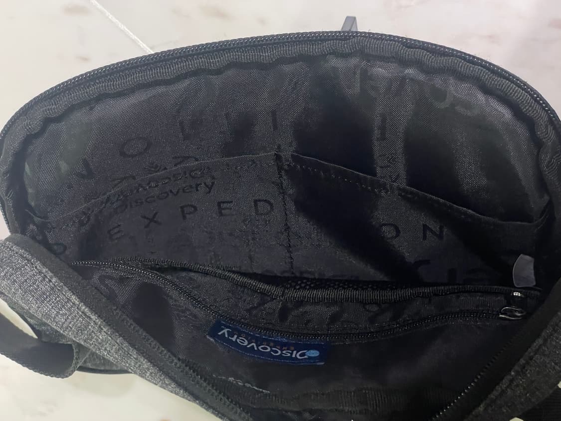 디스커버리 숄더백 크로스백 가방 상품이미지3