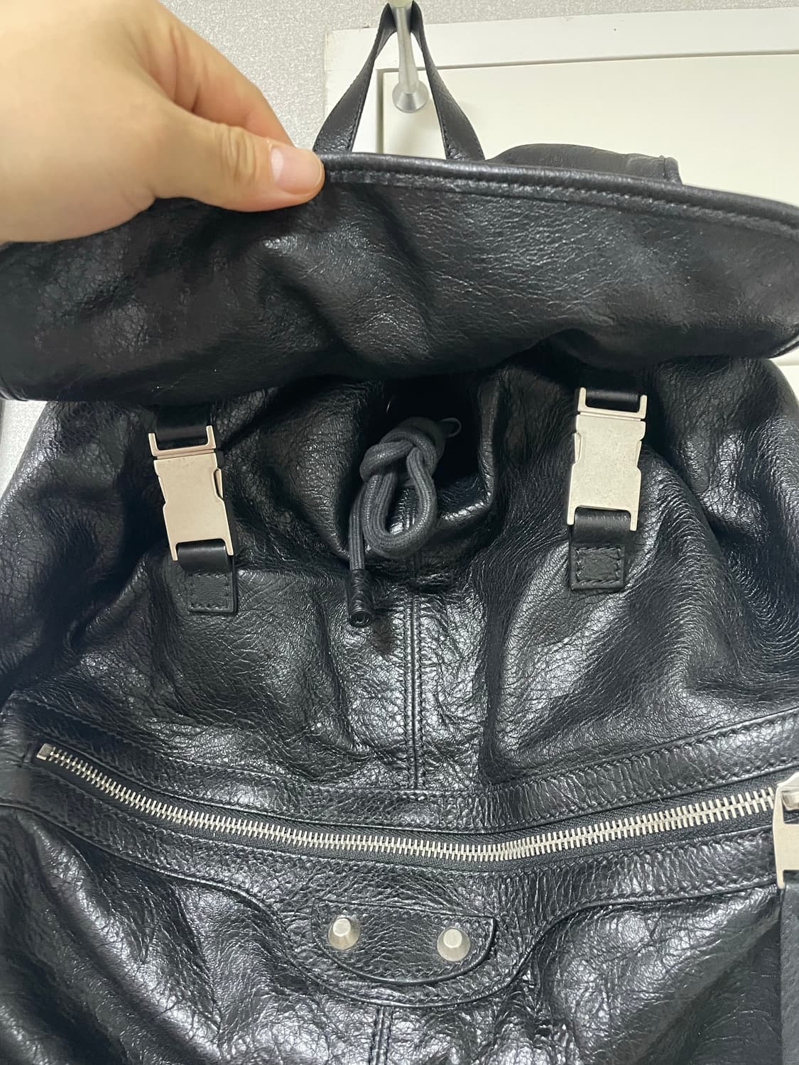 발렌시아가 트레블러 백팩 상품이미지4