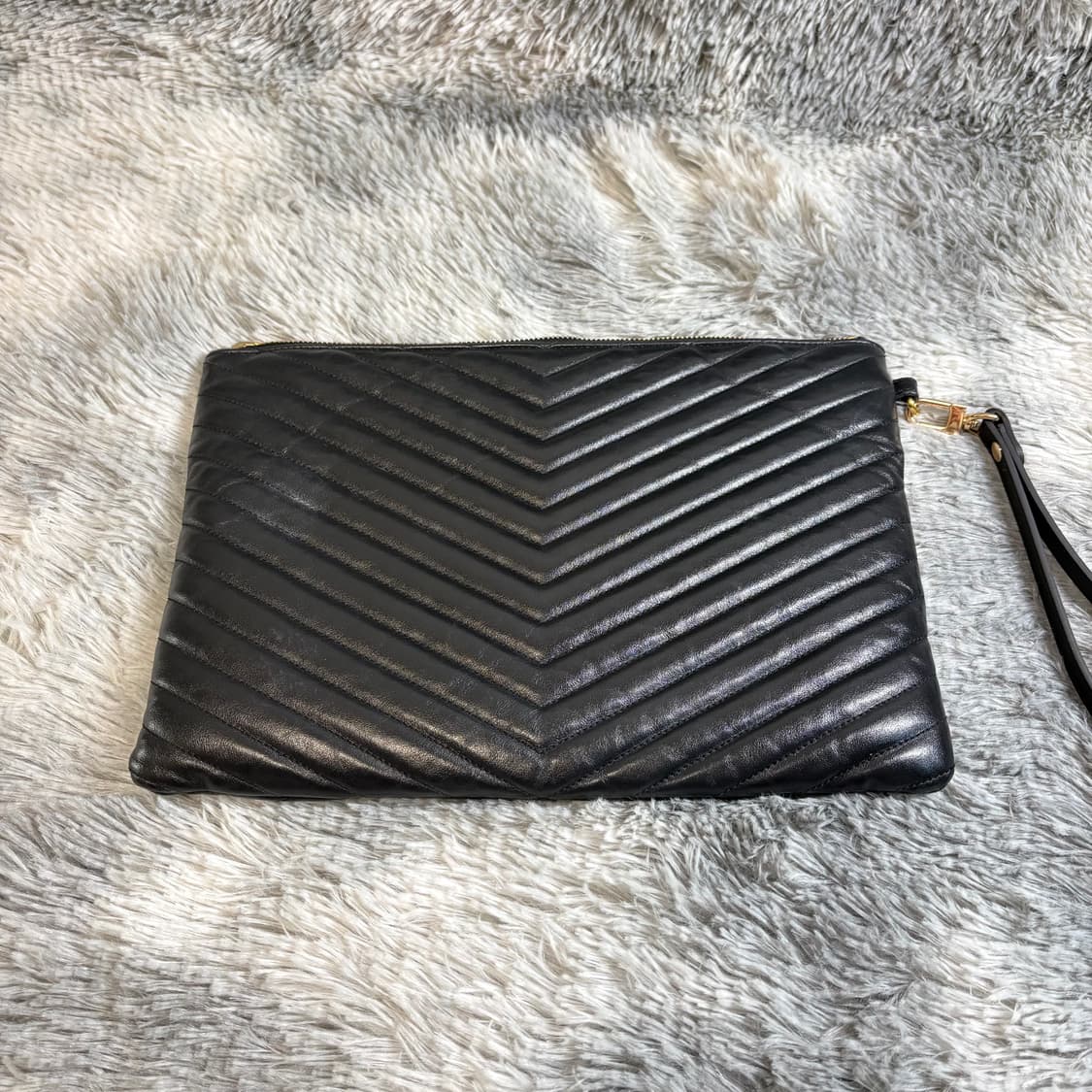 입생로랑 모노그램 클러치 금장 상품이미지2