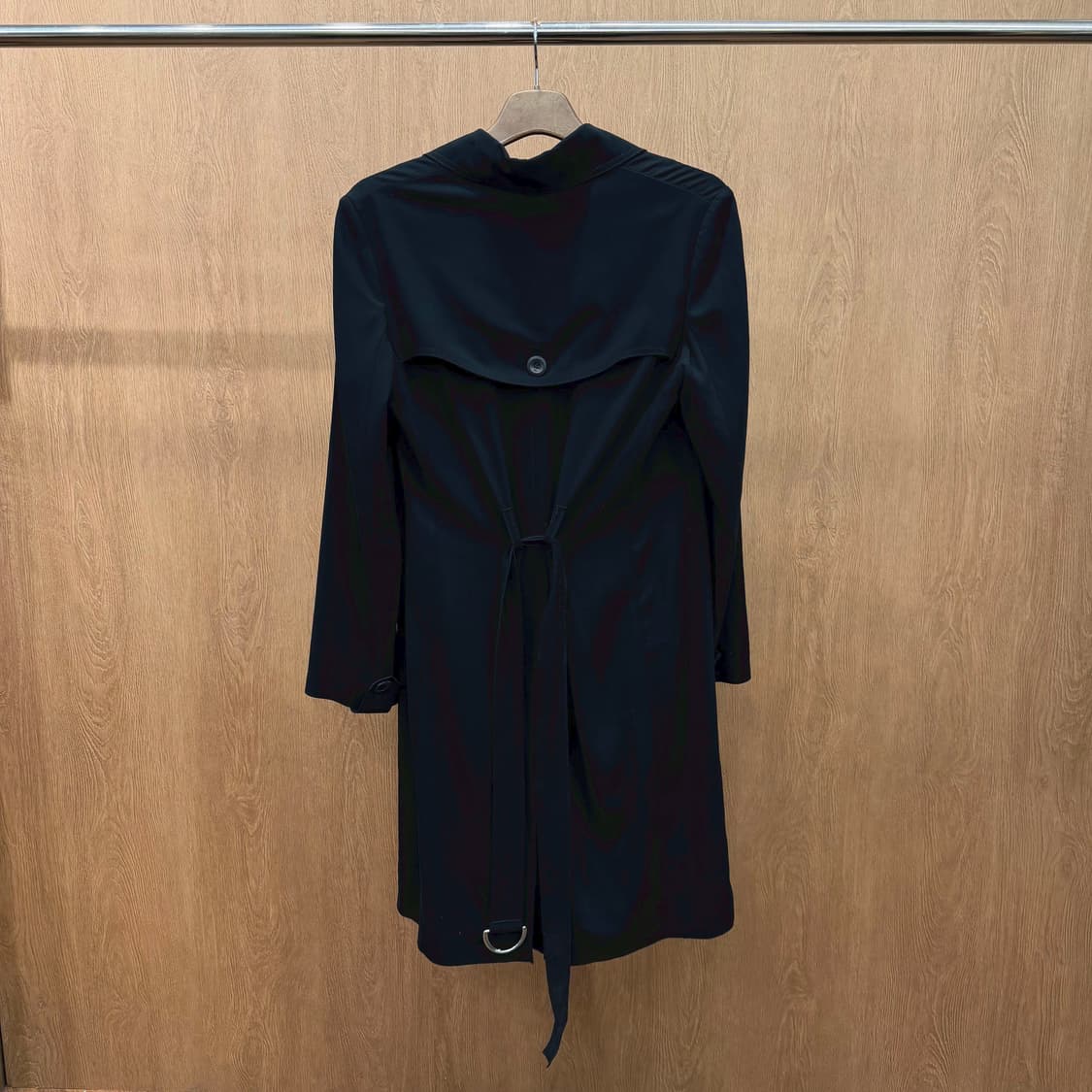 바네사 브루노 롱 코트 더블 브레스티드 벨트 스트랩 디테일 블랙 상품이미지3