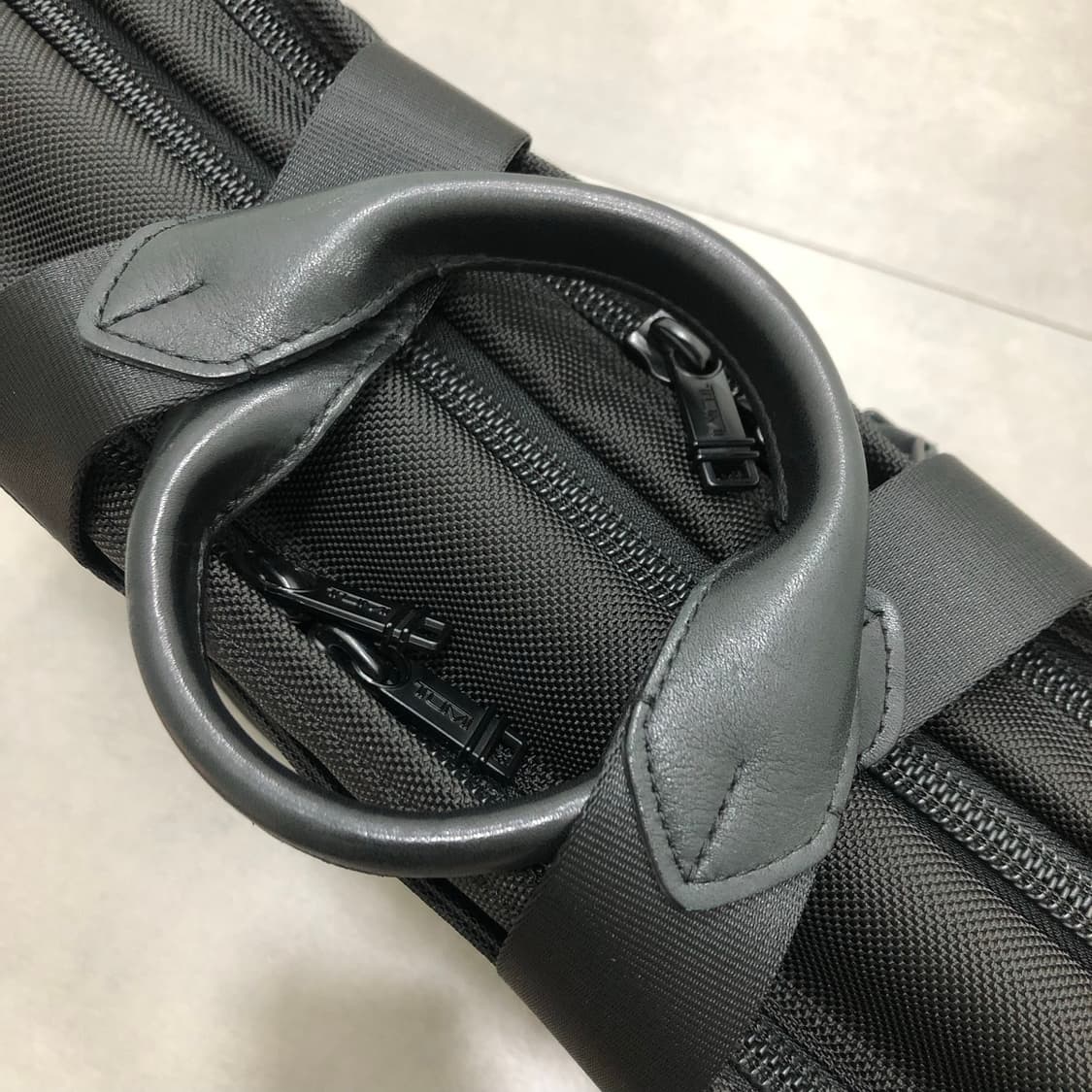 투미 알파 확장형 브리프케이스 오거나이저 서류 가방 상품이미지7