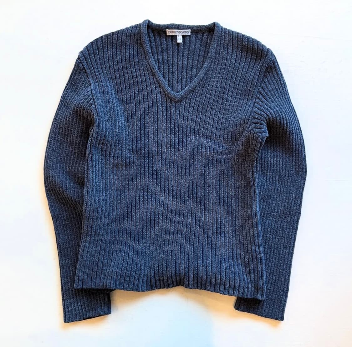 90s 엠프리오 아르마니 브이넥 니트 스웨터 상품이미지1