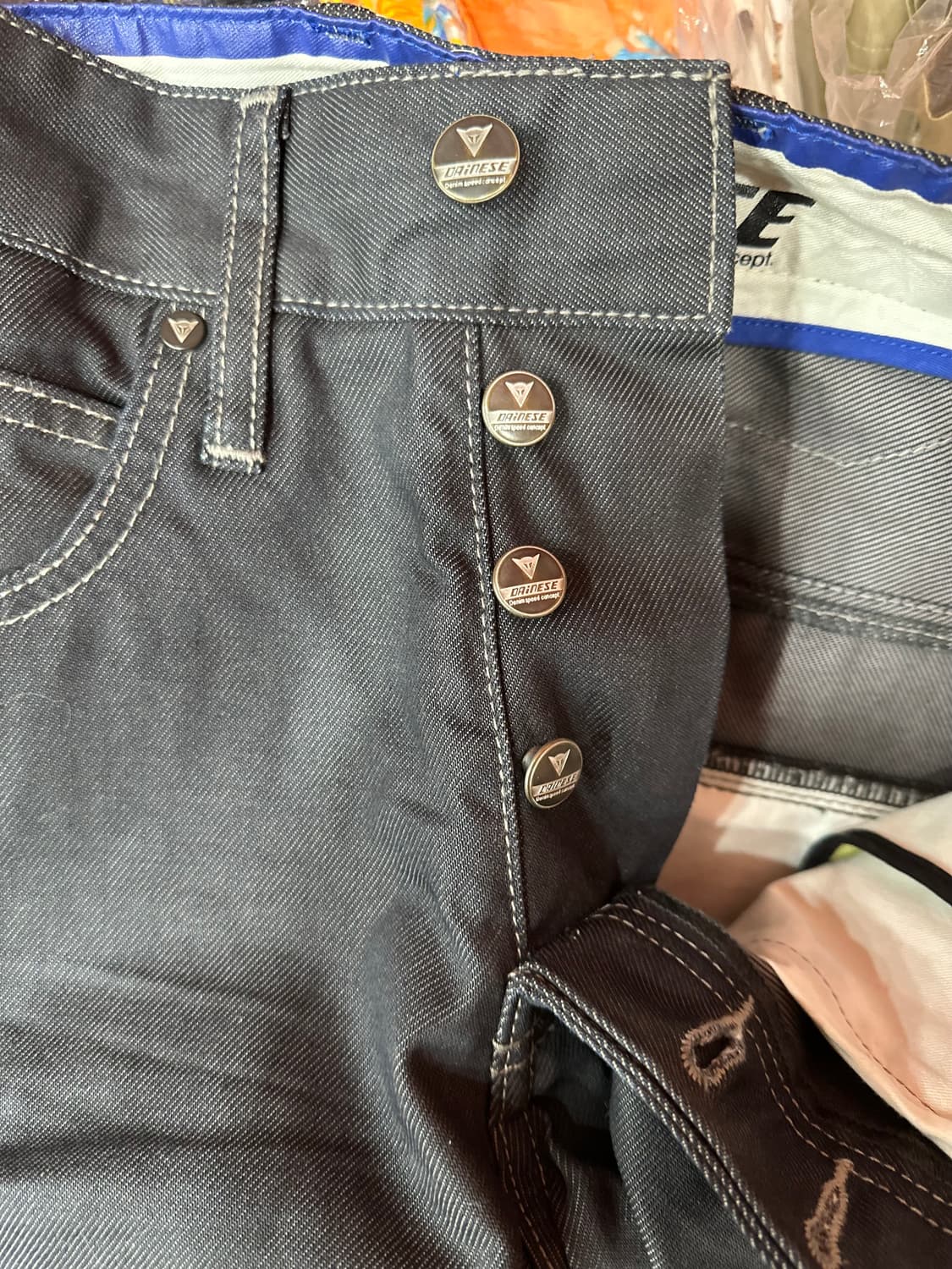 다이네즈 d tec 블랙 라이딩 데님 팬츠  30사이즈 상품이미지5