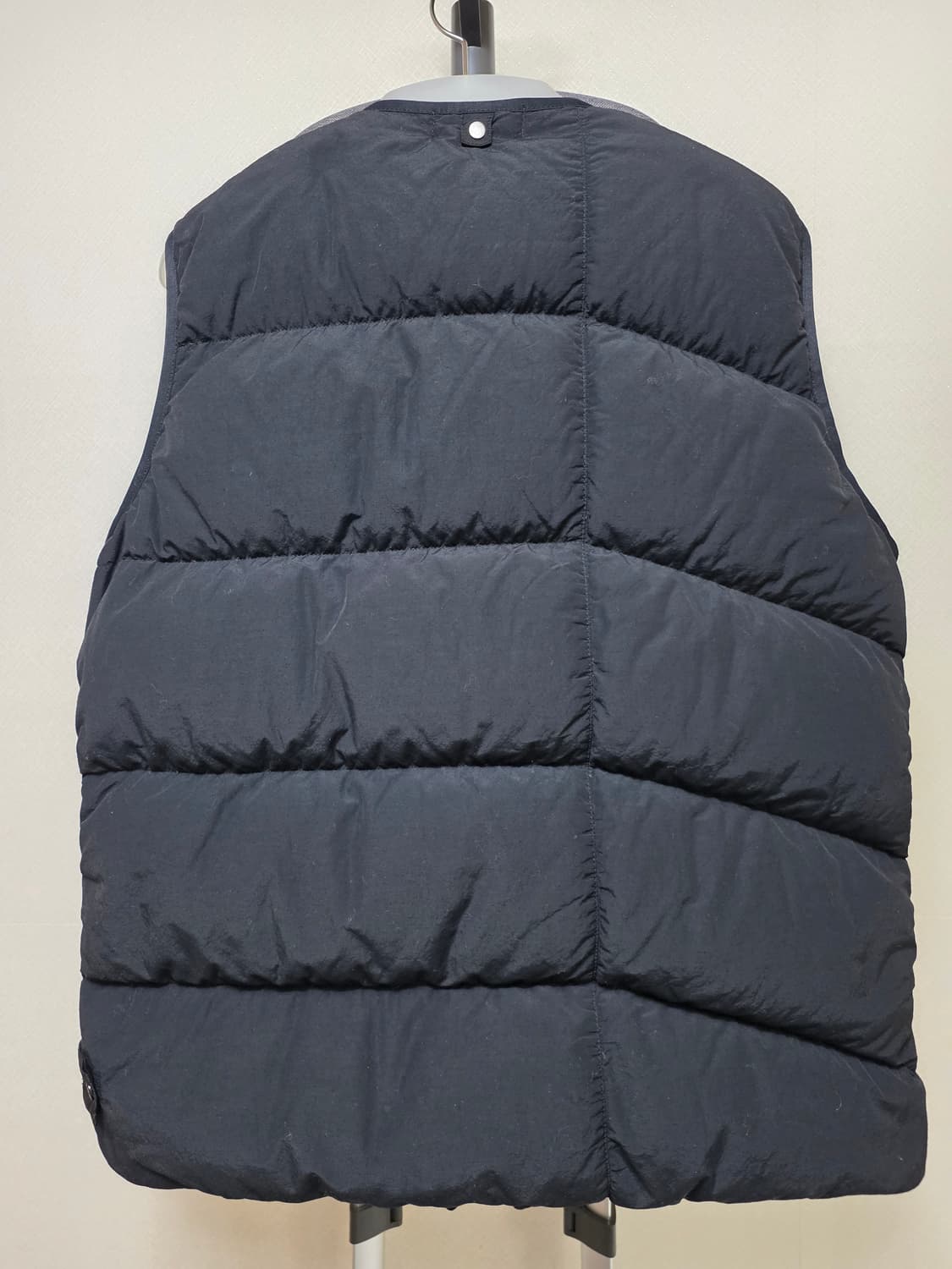 스톤아일랜드 블랙라벨 패딩 베스트 정품 상품이미지2
