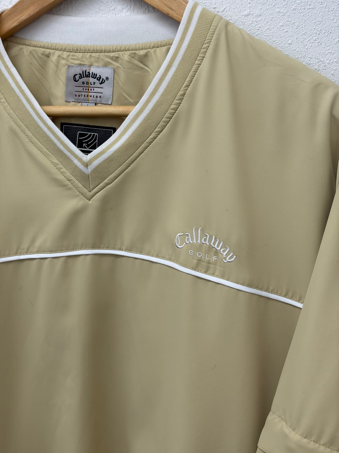 캘러웨이 골프 베이지 브이넥 윈드브레이커 상품이미지2